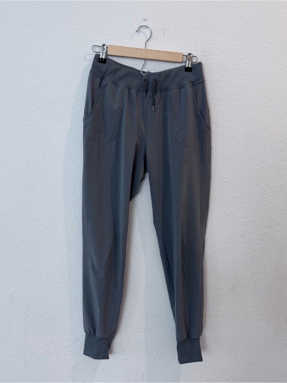 Athleta- Charcoal Grey City Jogger Pants- Size 2